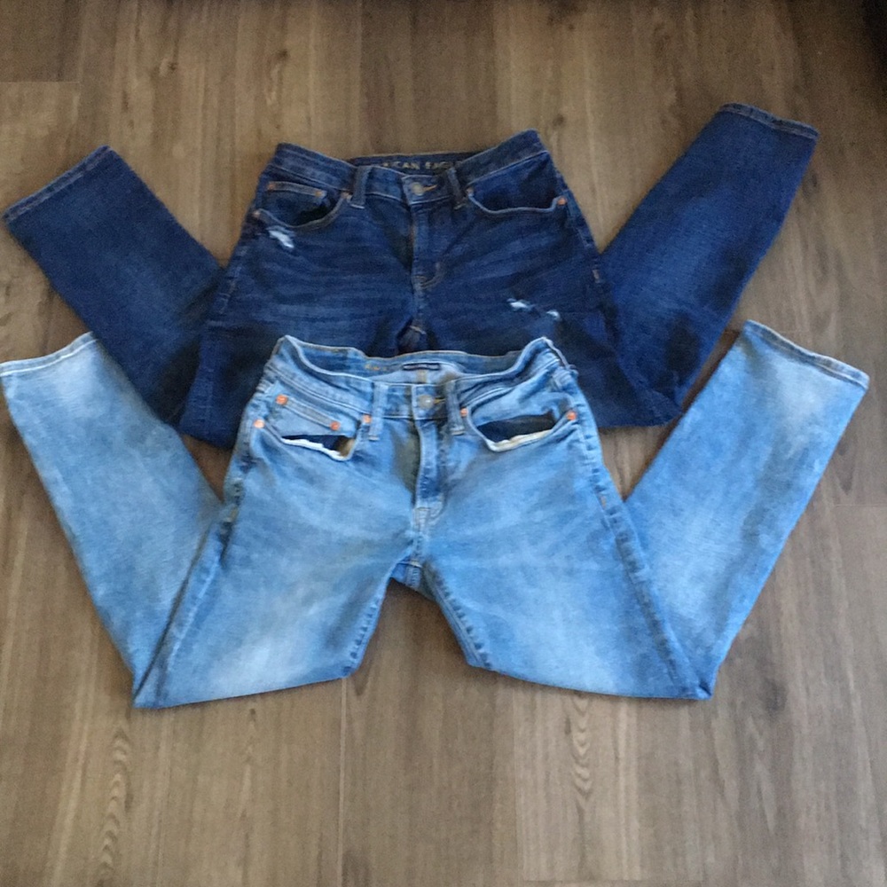 2 pairs of American Eagle ‘Next Level Flex’ Jeans